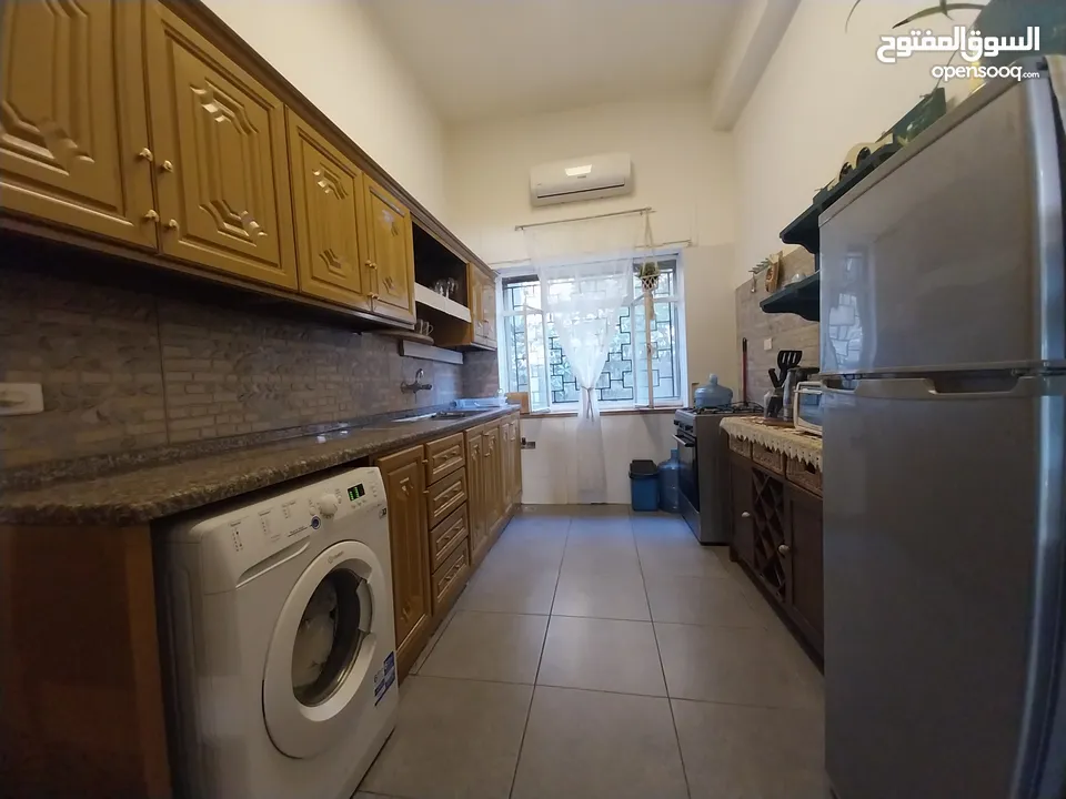 Apartment for rent in al webdieh  ( Property 36302 )-174805022