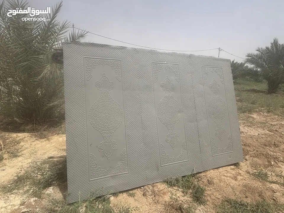 بوابة درفتين تصلح لمزرعة