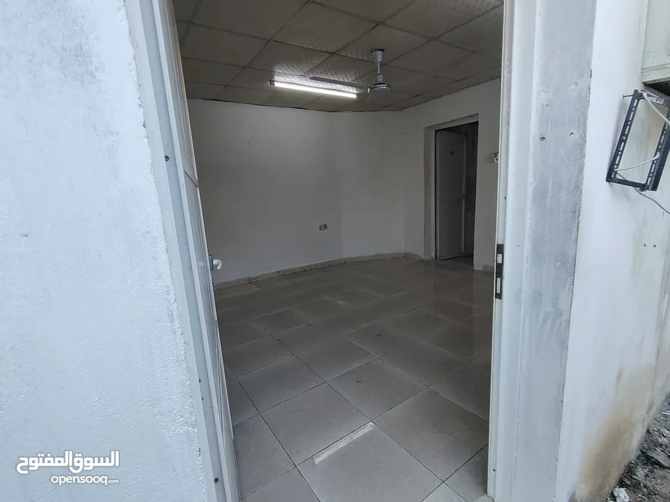 ROOM FOR RENT,,NEAR AL HAIL CHINA MARKET AND NESTO