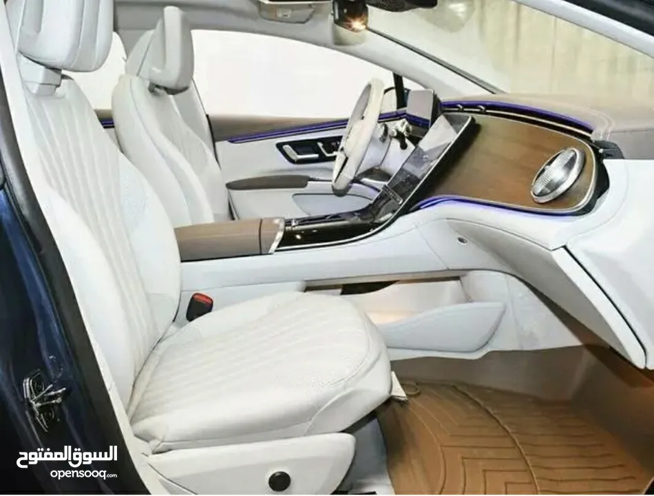 مرسيدس بنز EQS 450 + بحالة الوكالة وكفالة الوكالة
