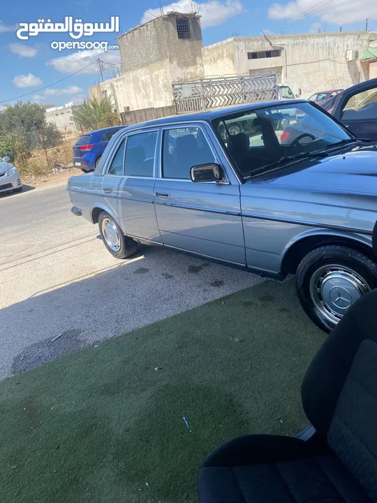 MERCEDES-BENZ W123 1984 E200 اصلي