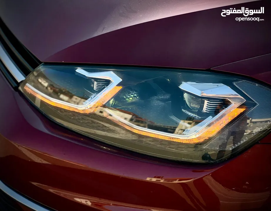 فولكسفاغن جولف  MK7.5  فل الفل فتحة سقف بانوراما بنزين 1500cc اتوماتيك-2020  نخب