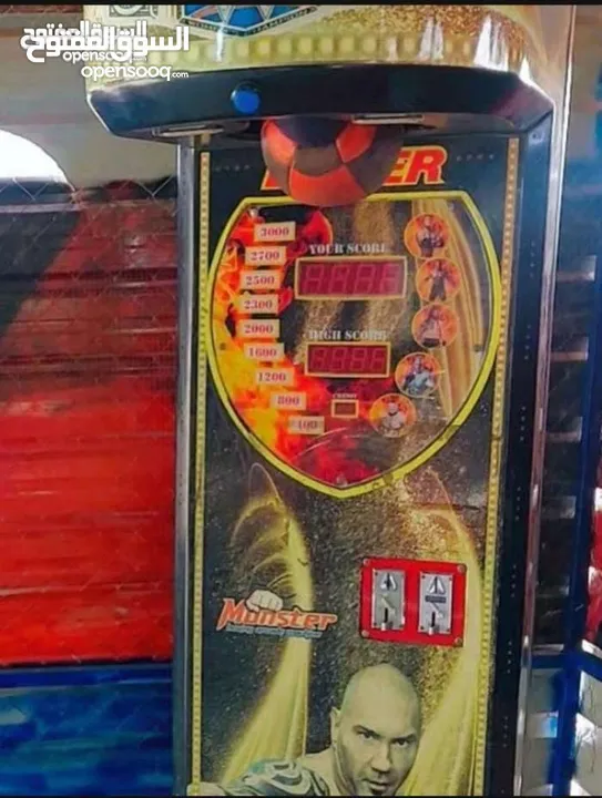 ماكينه بوكس للبيع بسعر حرق نظيفه نوع فايبر ضد الصدأ مونستر للبيع بسعر حرق بسبب السفر  ..............