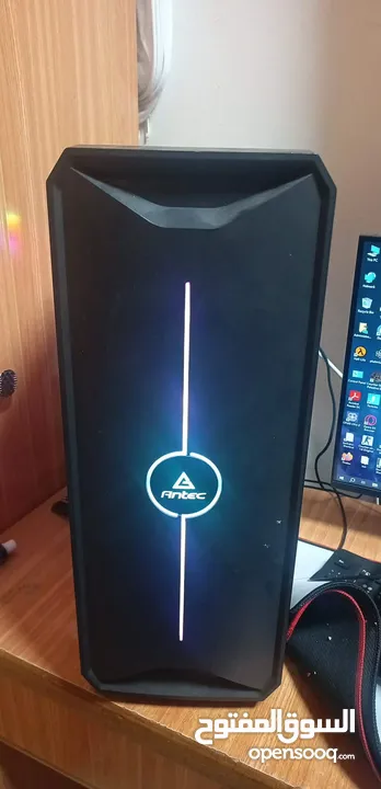 سلام عليكم متوفر جهاز مواصفات الاتي : معالج :i7-8700 لوحه : asus z370 pro  بتقدر تركب عليها i9   مبر