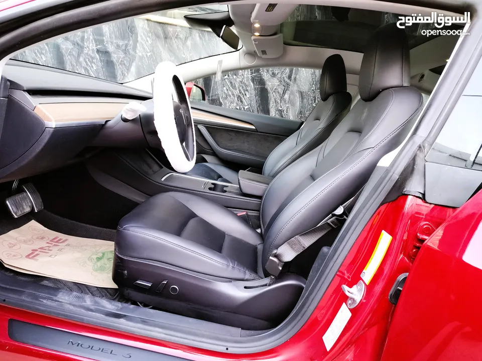 تيسلا 2023 model 3 فحص كامل 4 جــيــد ممشى قليل 18 الف بحالة الوكالة لون مميز بسعر لقطة ومحروووق