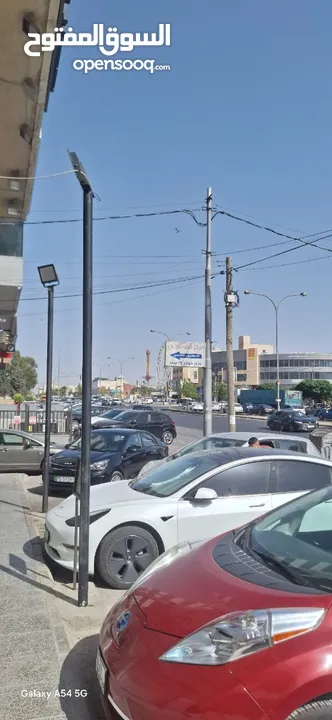 مطعم مأكولات يمنيه للبيع مع معدات كاملة في شارع الإذاعة بجانب بن العميد