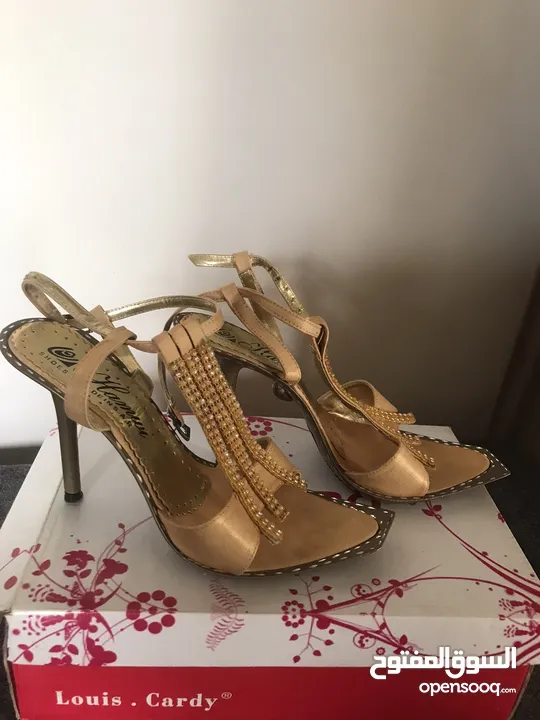 احذية ستاتي شبه جديده