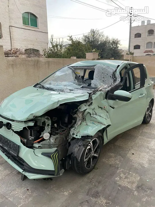 نشتري جميع السيارات والبكمات الحديثه الحديثه المضروبه ولقالبه على ضربتها