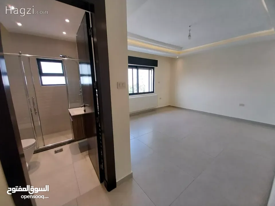 شقه طابق ثالث مع روف في منطقه طريق المطار مقابل جامعه البتراء غير مفرو... ( Property ID : 30196 )