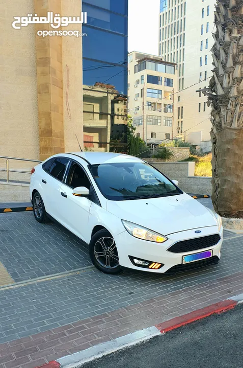 بسعر حررق فحص نضيف فورد فوكس موديل 2015 ماتور 1500 تيربو ترخيص تأمين شامل لشهر 11