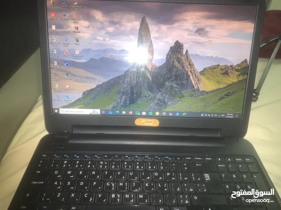 لابتوب dell بحالة ممتازة مناسب لطلاب التوجيهي بسعر مغري