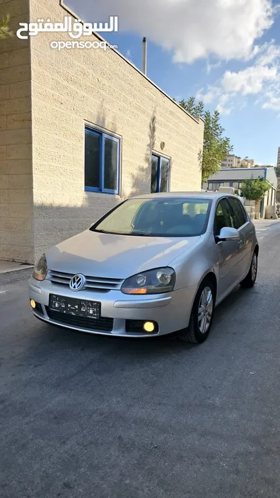 Golf mk5 2008.