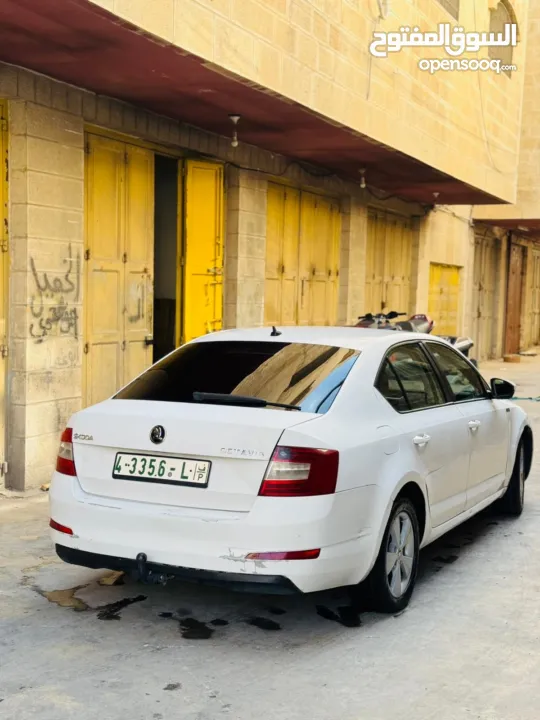 سكودا اوكتافيا موديل 2015 للبيع