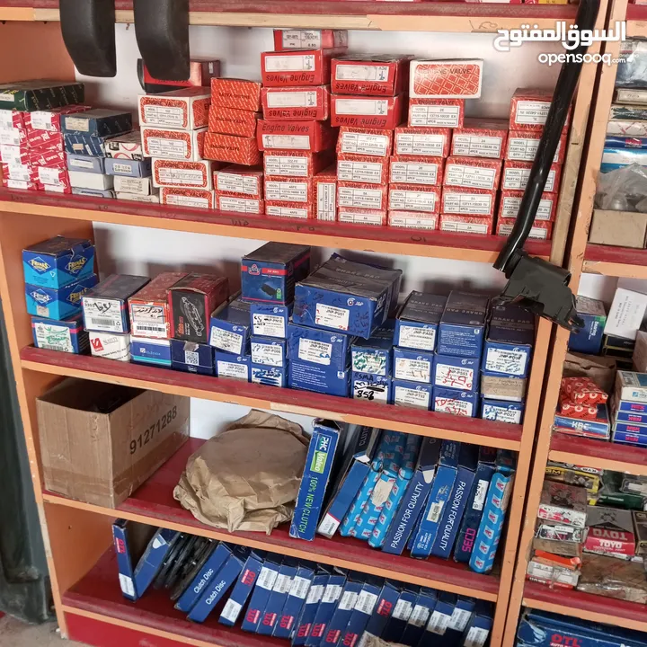 محل قطع سيارات للبيع كامل
