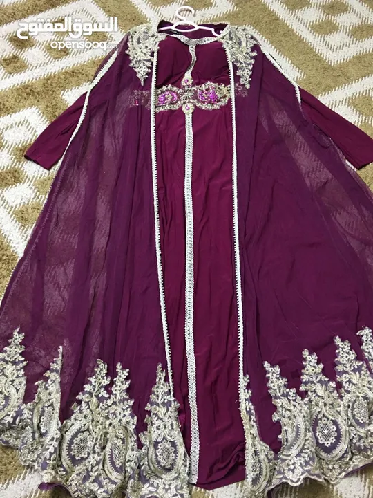 فساتين سهرة للبيع