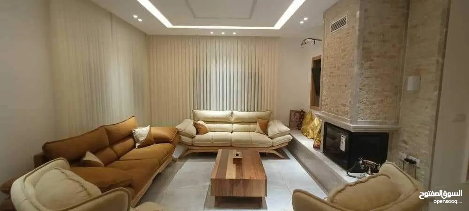ستائر حصري 2025