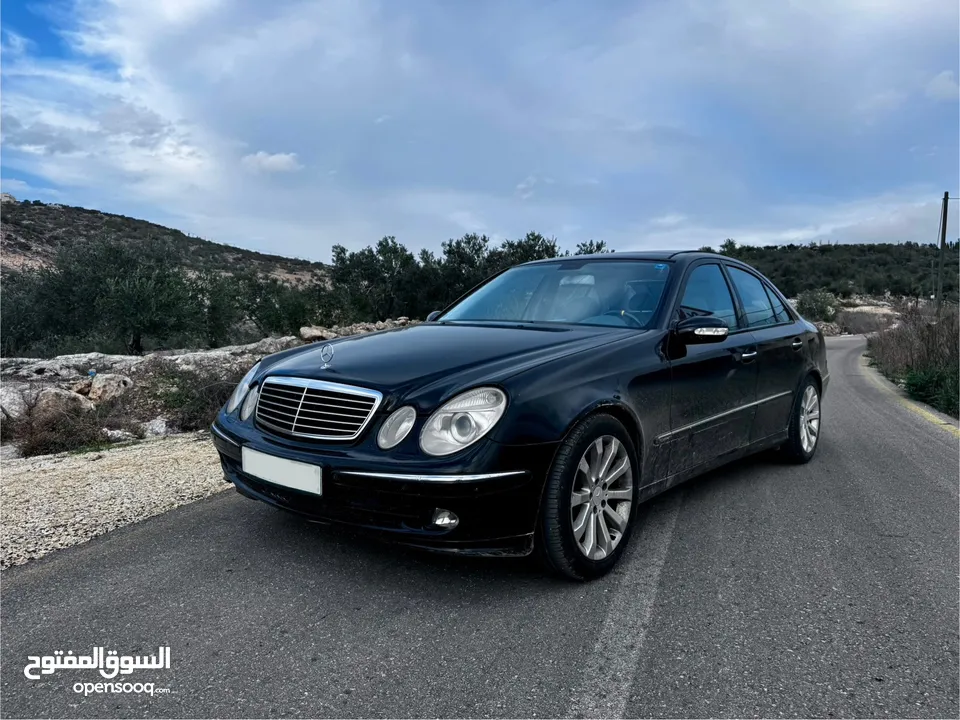 Mercedes E350 v6