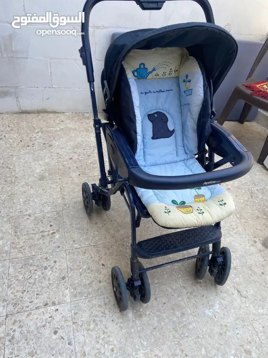 عربايه اطفال بحاله جيده للبيع