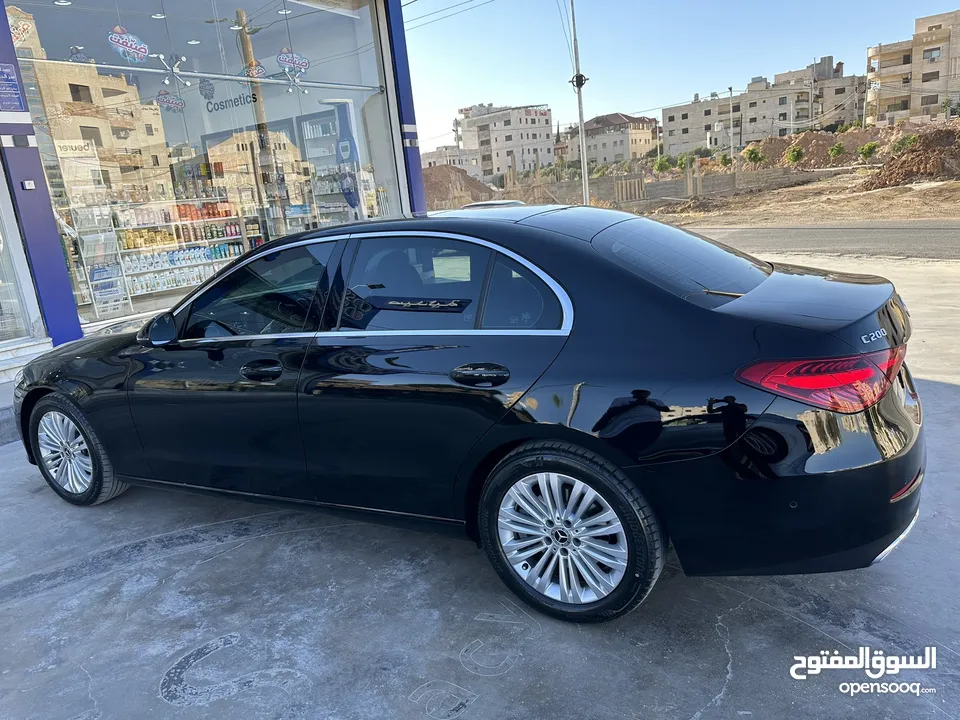 مرسيدس C200 2023 عداد قليل جدا 16000KM بانوراما وارد غرغور تحت الضمان