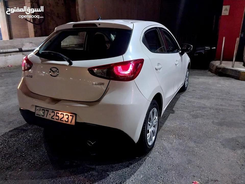 مازدا زوم 2 موديل 2016 للبيع بحاله الوكاله استخدام شخصي