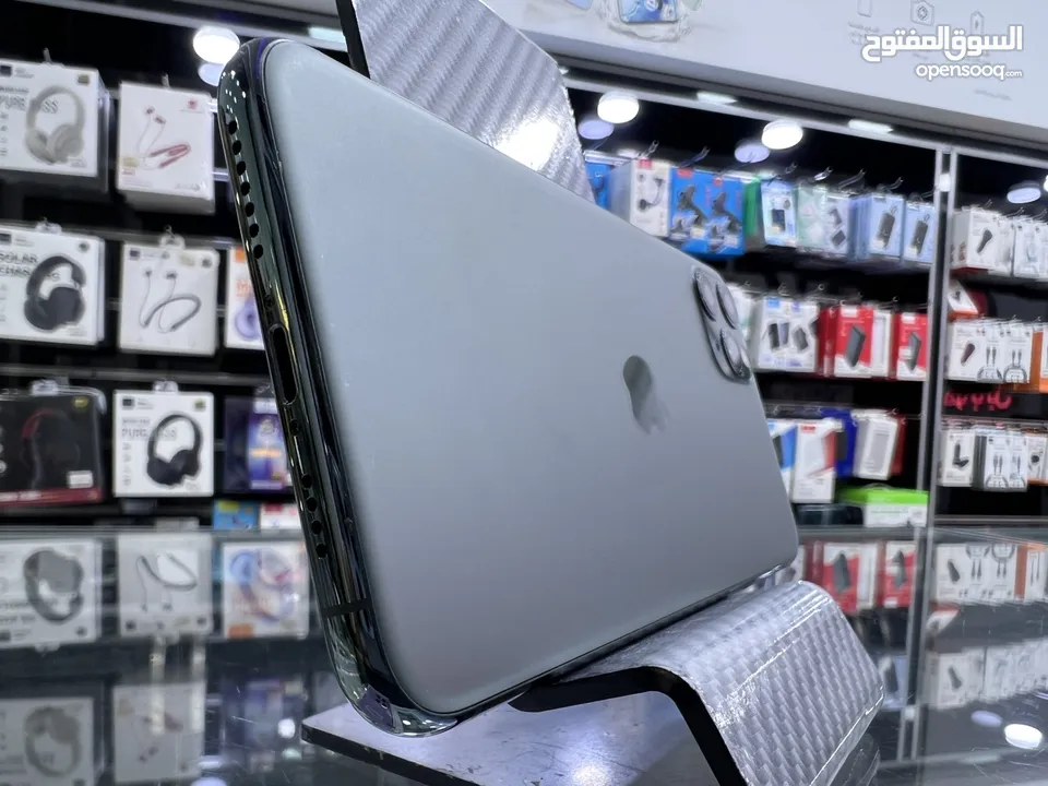 iPhone 11 Pro Max 256 GB ايفون 11 برو  ماكس مستعمل بحالة الوكالة غير مفتوح او مصلح  ( كفالة محل 14 )
