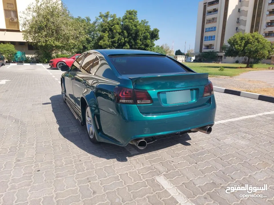 Dhs 12500/= Lexus Gs300 2006 Wide body kit