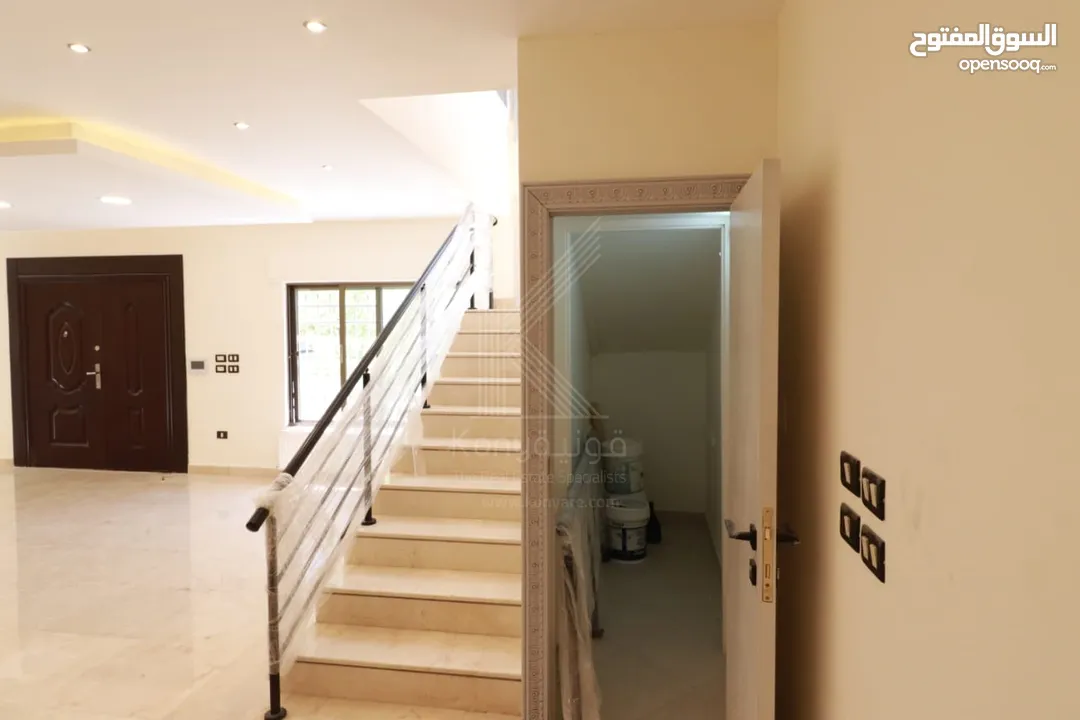 شقة دوبلكس فاخرة للبيع في عبدون
