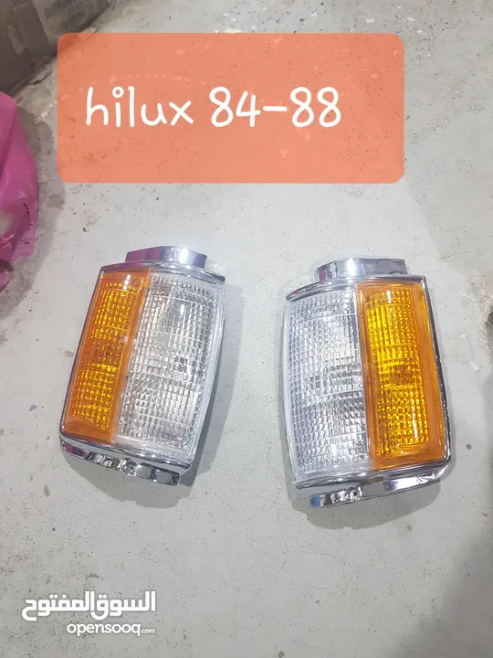 hilux corner lamos