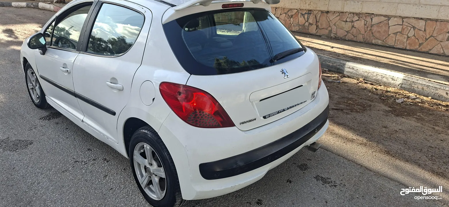 بيجو 207موديل 2009_اتومتيك _ماتور 1600-بنزين اصل برايفت _فحص الف صلاة النبي نظيفة من الاخر