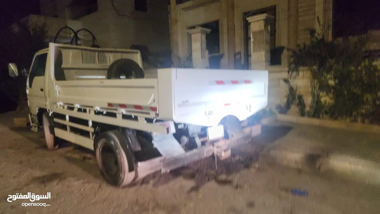قلاب تويوتا مترين