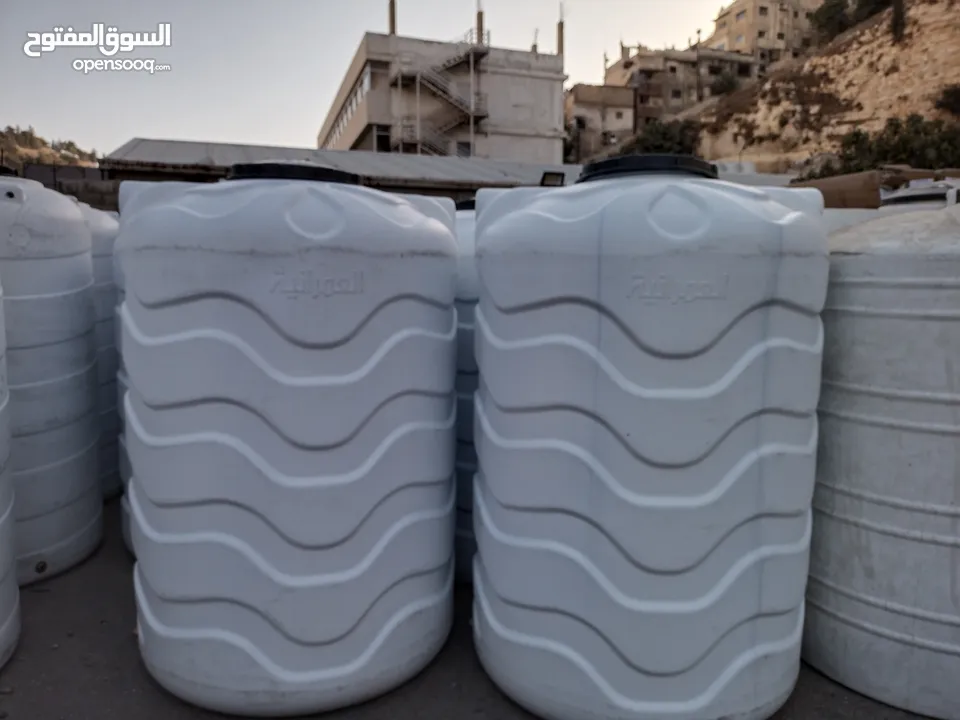 خزانات مياه بلاستيك سعودي اصلي ست طبقات مترين كفاله خمس سنوات نبل ايطالي