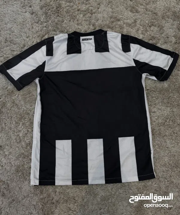 Authentic Vintage JUVENTUS 2012 2013 HOME FOOTBALL SHIRT NIKE JERSEY