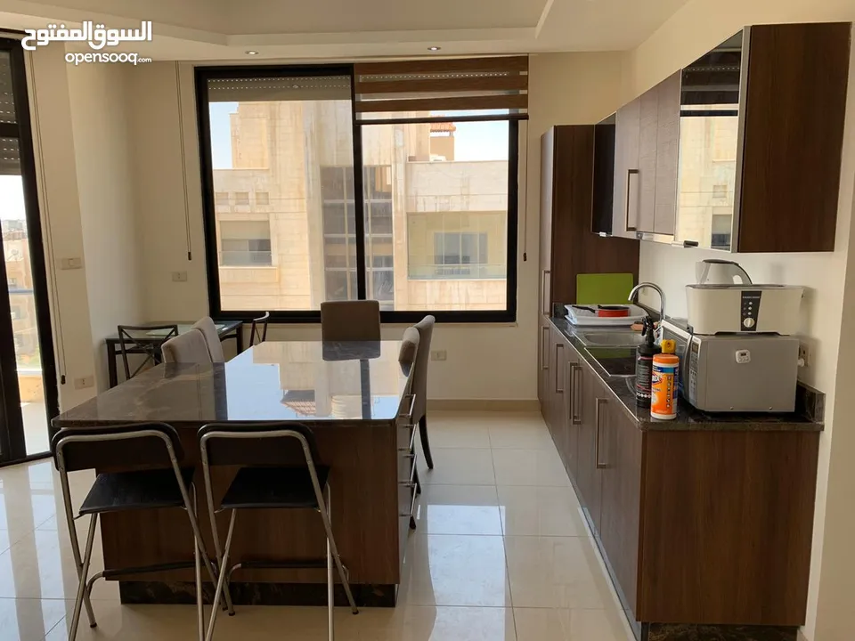 شقة مفروشة للإيجار في الصويفية ( Property 41580 )-174968640