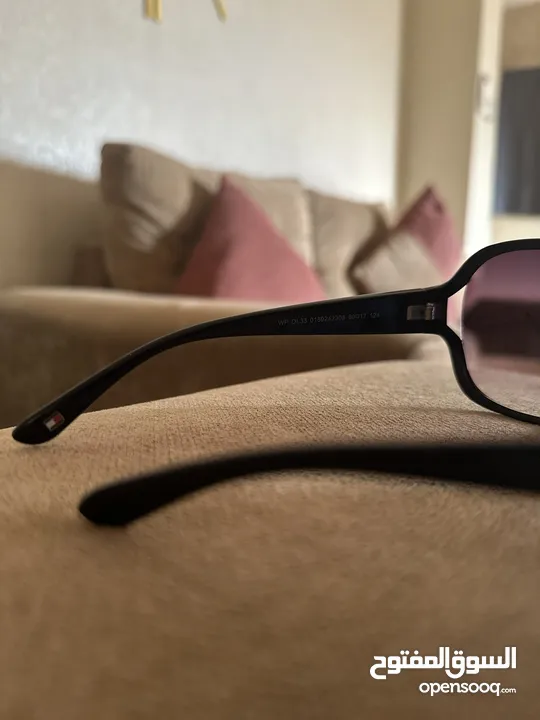 نظارة شمسية أصلية ماركة Tommy أمريكية من أمريكا
