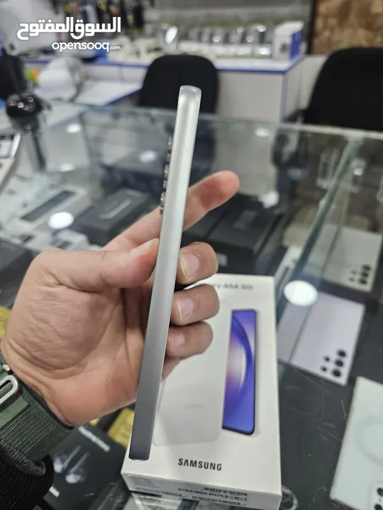 سامسونج A54 5G بحالة الوكالة بسعر مميز