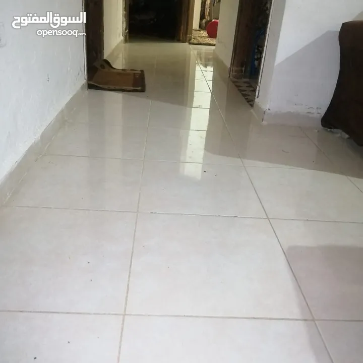 شقة للبيع ماركا الجنوبية نادي السباق طابق اول 120 متر