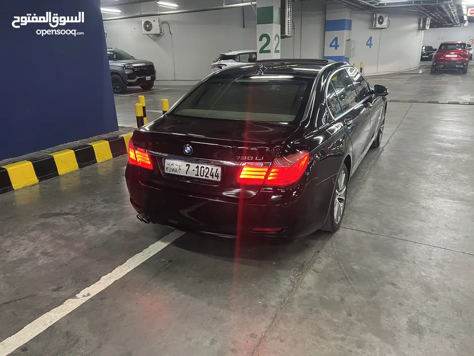 للبيع BMW حجم 730 LI موديل 2010