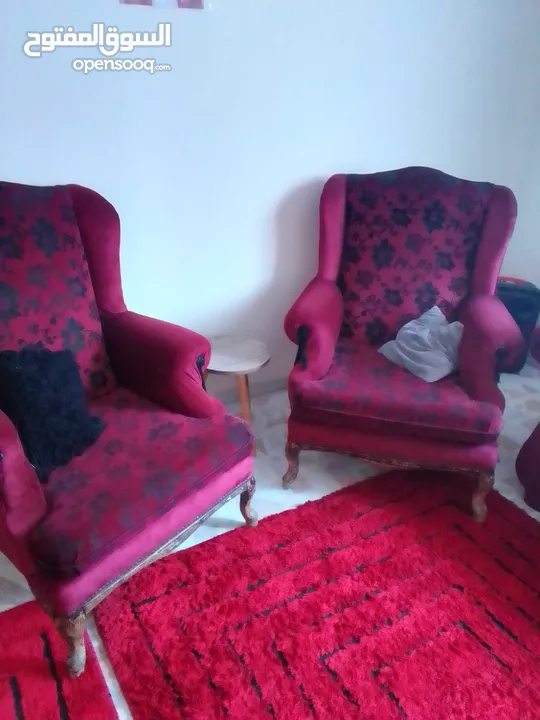 طقم كنب بحاله الجديد عدد2
