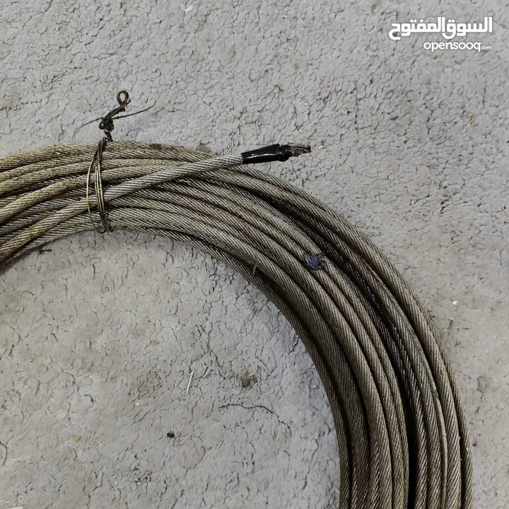 مقص بلاط  وعدة بناء وآليات للبيع
