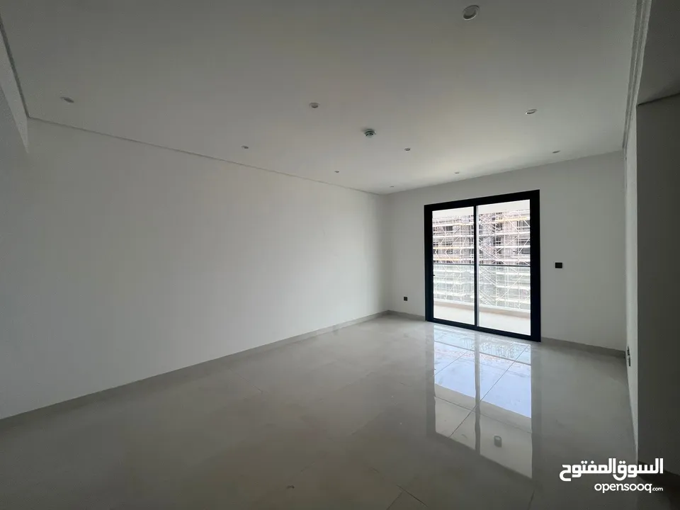 1 BR Brand New Flat For Rent – Al Mouj