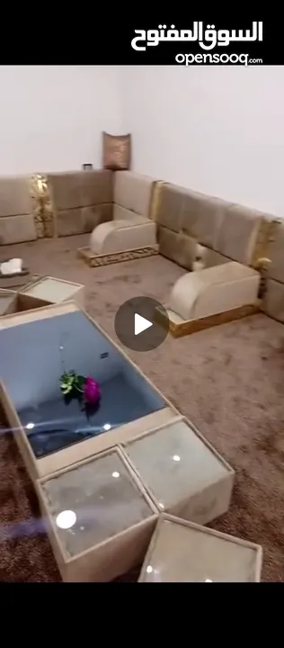 مجلس عربي فاخر 7مساند 8 مراكي مع ستنادهم 8 طاولات صغار ووحدة وسط بسعر مغري 250 ومع عازل وموكيت 400