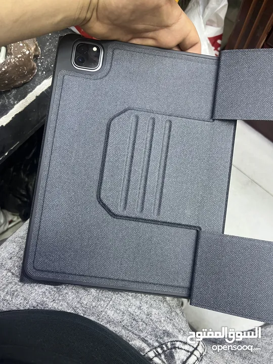 Ipad pro مسكر ايكلاود