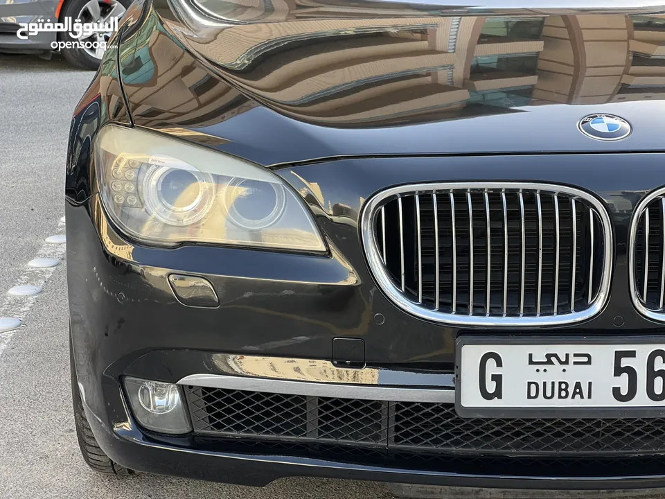 BMW 740i GCC in perfect condition