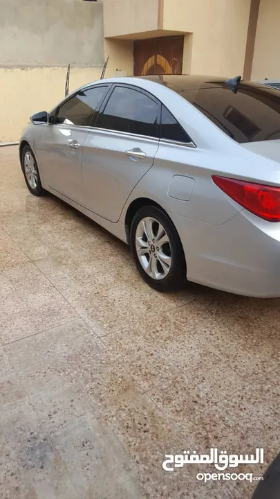 سوناتا بانوراما 2011  Sonata