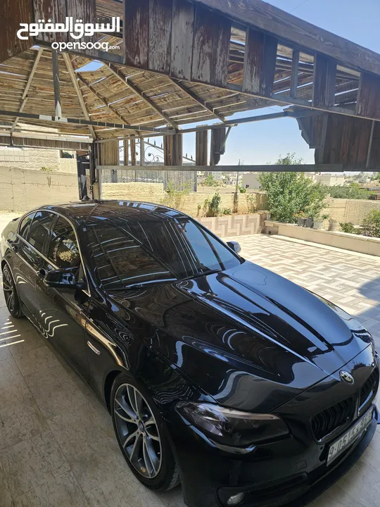 BMW 520iللبيع