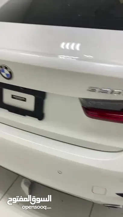 BMW 330 نظيفة جدا و حادثها خفيف جدا