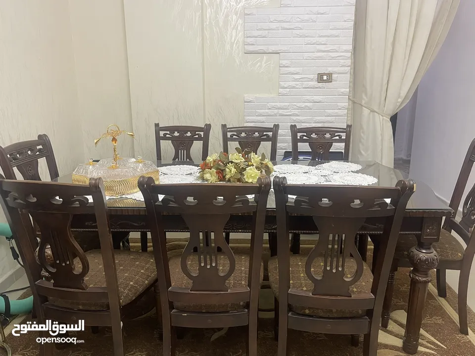 طاولة سفرة ثمانية مقاعد خشب