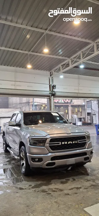 دوج رام موديل 2022 للبيع  فئه لون ستار محرك 8v  5700HEMI  ضرر فقط بدي بدون ايرباكات بدون صبغ  سياره