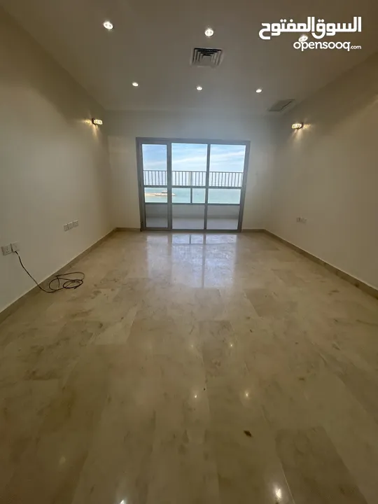 For rent spacious 3 bedrooms seaview