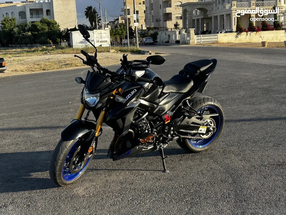 للبيع Gsxs-s750 zam